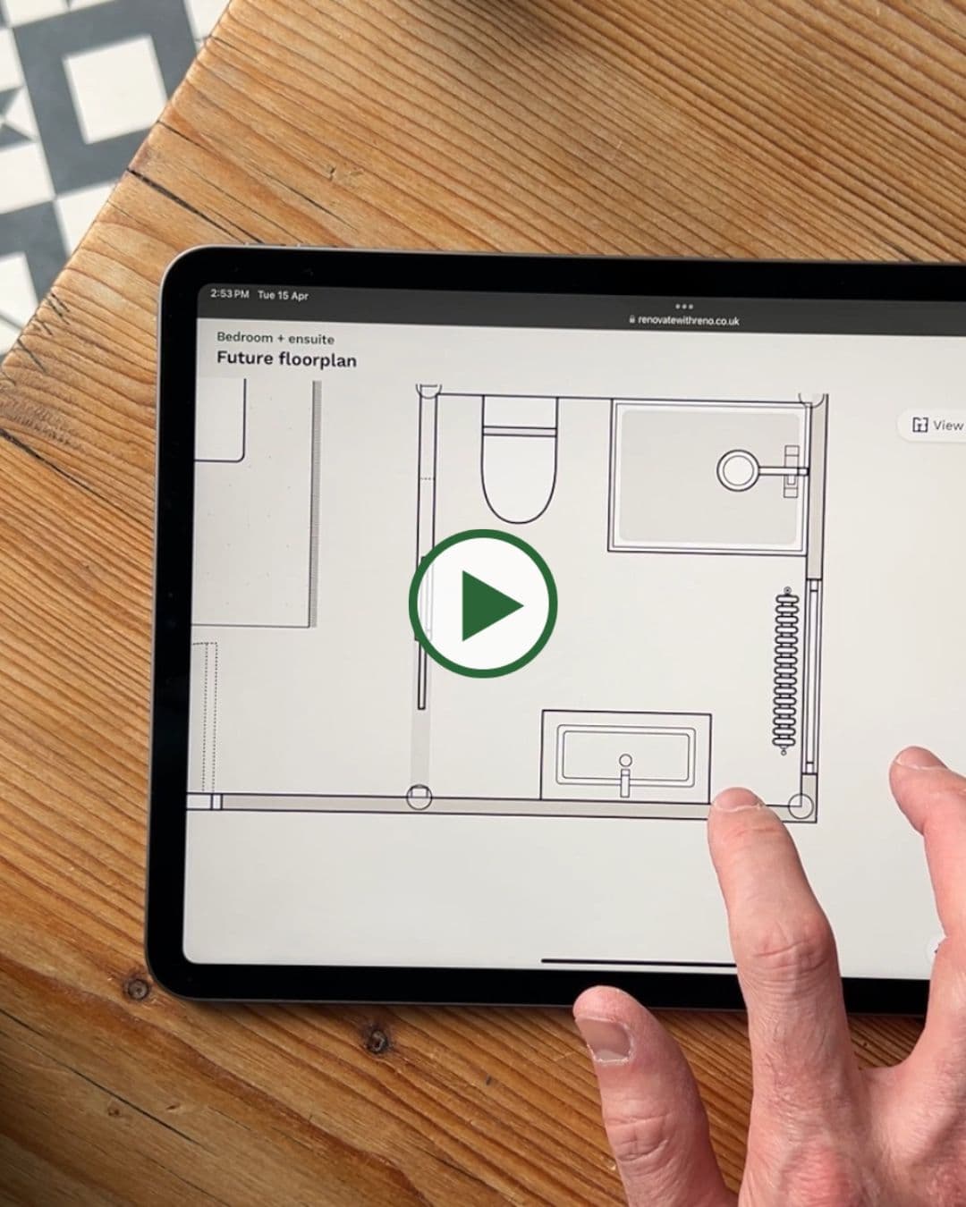 Reno on an iPad with multiple rooms in one space
